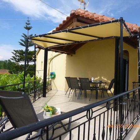 Bungalows Niki Acharavi  Luaran gambar