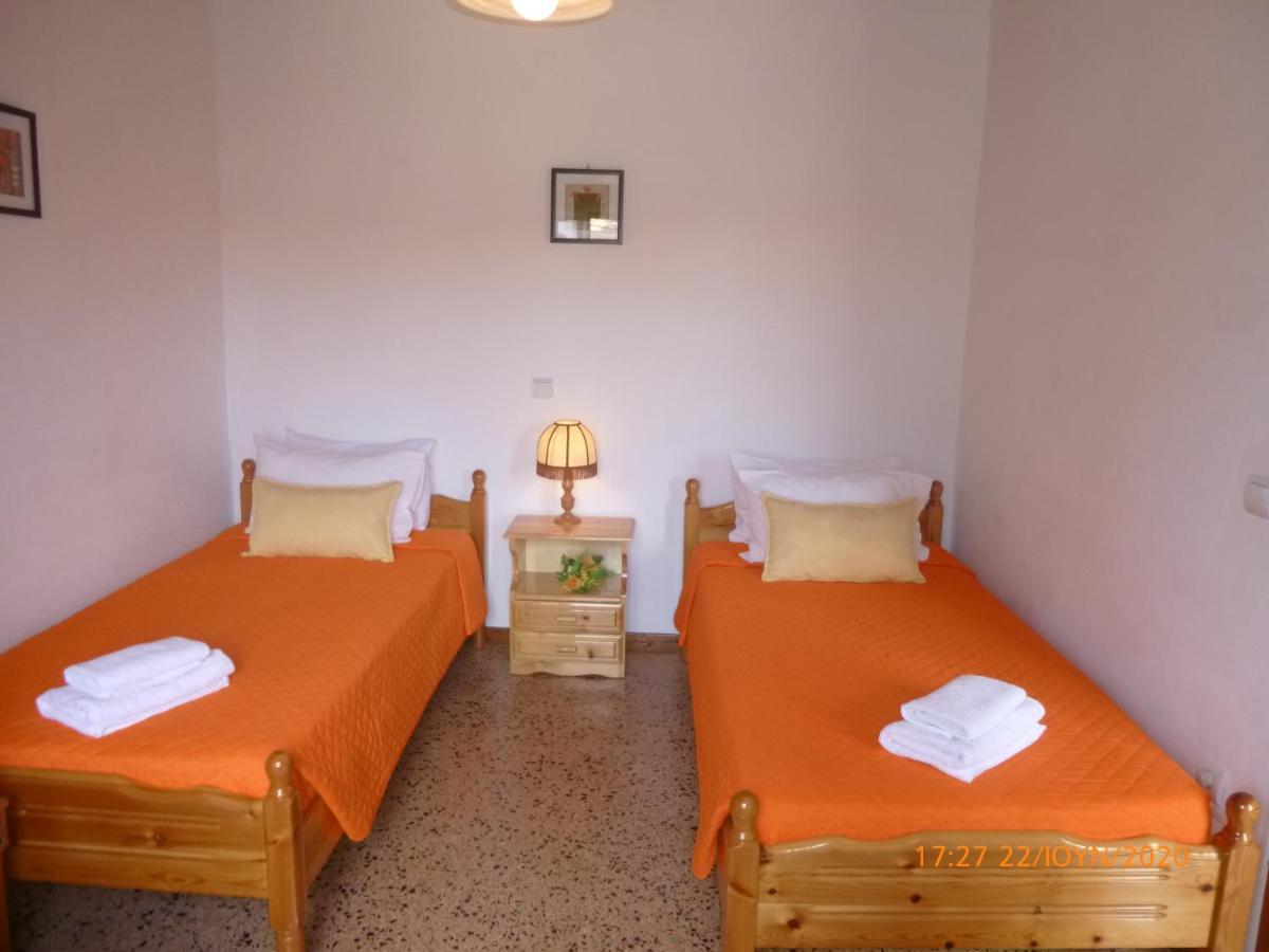 Bungalows Niki Acharavi  Luaran gambar
